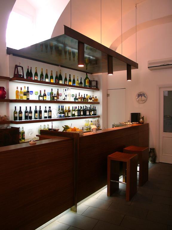 פרוסידה Albergo 'La Vigna' מראה חיצוני תמונה
