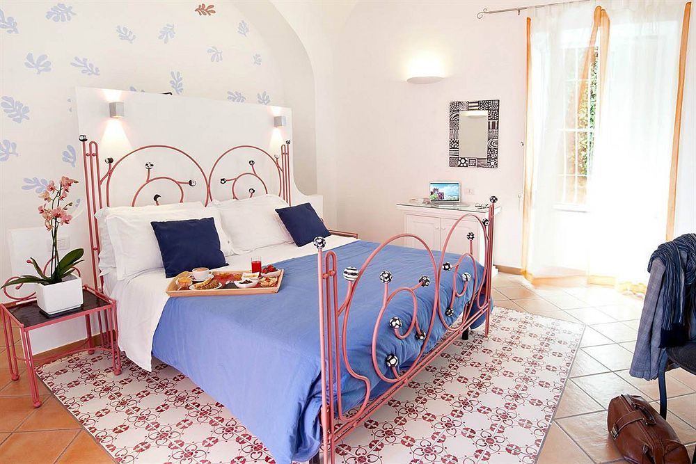 פרוסידה Albergo 'La Vigna' מראה חיצוני תמונה